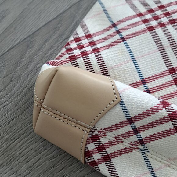 Burberry Blue Label - Picture 6 of 7